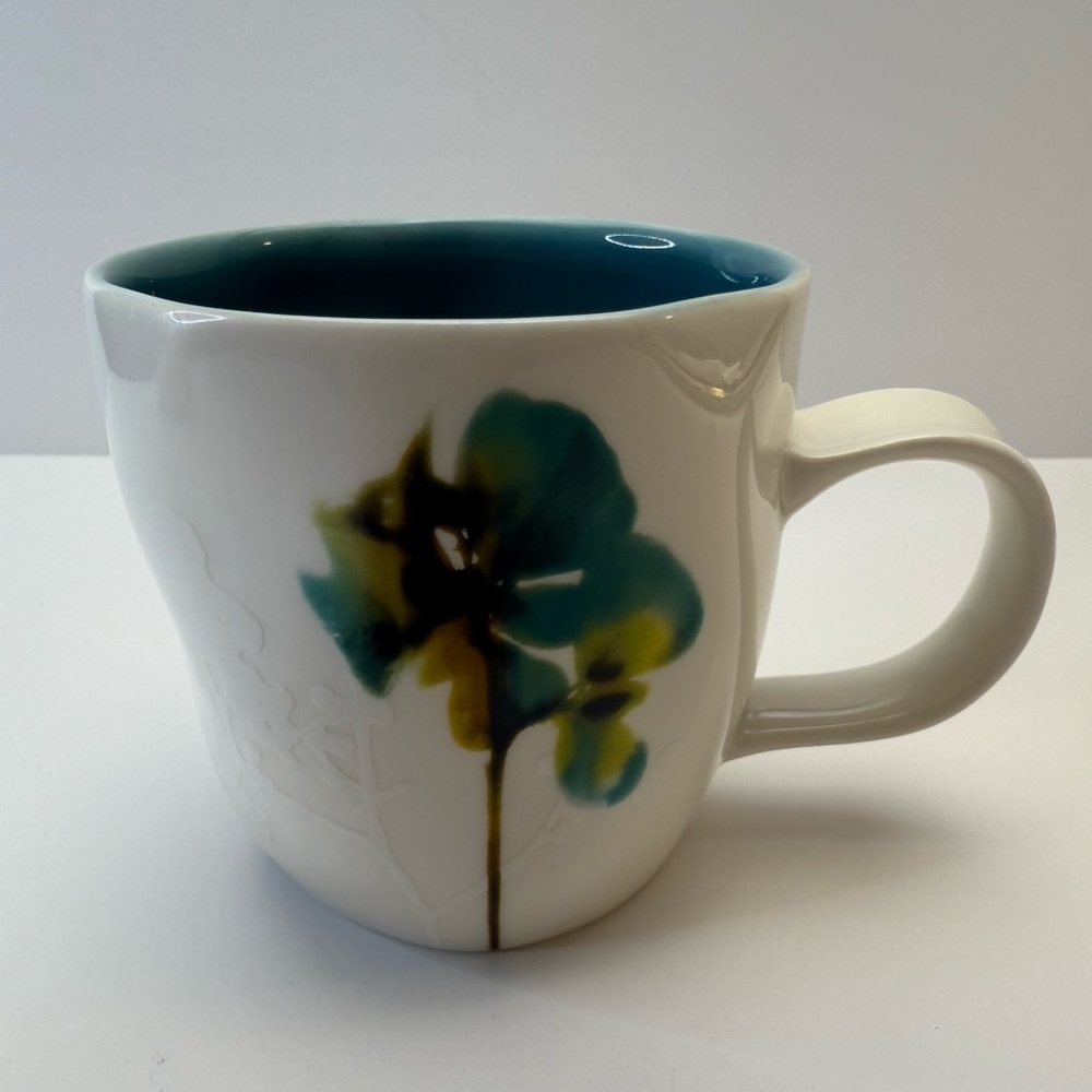 Starbucks 2009 New Bone China Mug – Floral Embossed Design. Pristine condition
